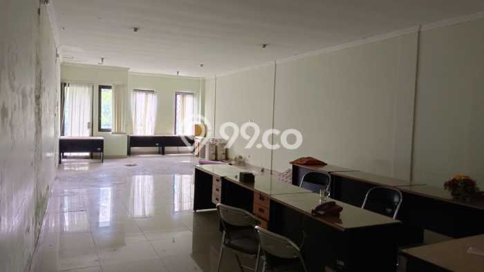 AREA PREMIUM! Ruko di Mergangsan, Luas 209m², Kawasan Komersial AREA PREMIUM! Ruko di Mergangsan, Luas 209m², Kawasan Komersial