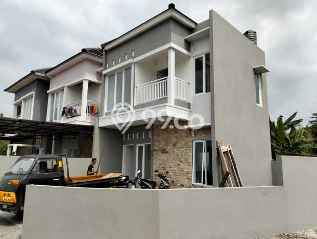 Dijual Rumah Strategis Bagus Punya 3 KT di Prambanan Sleman SHM Dijual Rumah Strategis Bagus Punya 3 KT di Prambanan Sleman SHM
