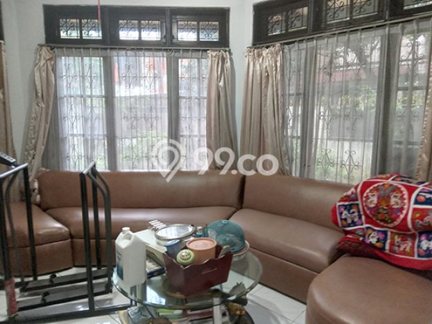 Hunian Elit LB 200m2 Siap Huni Desain Elegan di Cawang, Jakarta Timur Hunian Elit LB 200m2 Siap Huni Desain Elegan di Cawang, Jakarta Timur