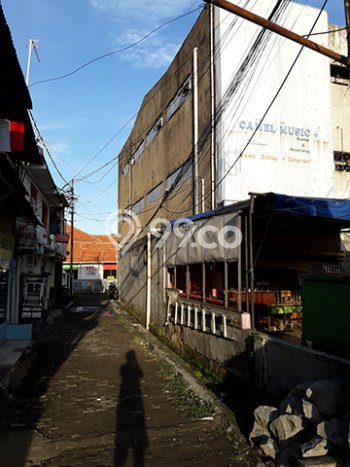 Ruko Dijual Lokasi Stratagis di Jatinegara Jakarta Timur Cocok untuk Bisnis Ruko Dijual Lokasi Stratagis di Jatinegara Jakarta Timur Cocok untuk Bisnis