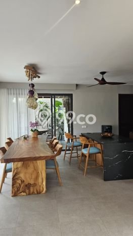 KESEMPATAN EMAS! Vila Kawasan , Dimensi 360m2m², Lokasi Eksklusif dengan keamanan terjaga KESEMPATAN EMAS! Vila Kawasan , Dimensi 360m2m², Lokasi Eksklusif dengan keamanan terjaga