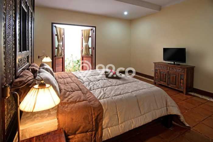 For Sale! Premium House LT 529m2 Desain Elegan di Sanur For Sale! Premium House LT 529m2 Desain Elegan di Sanur