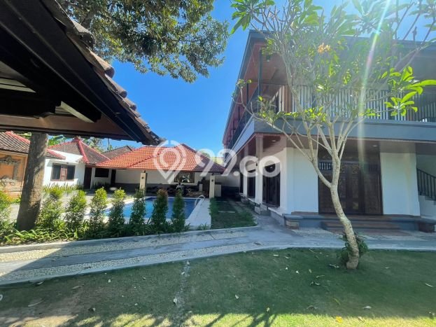 Dijual Rumah Premium dengan Fasilitas Sekitar Komplit di Sukawati, Gianyar Dijual Rumah Premium dengan Fasilitas Sekitar Komplit di Sukawati, Gianyar