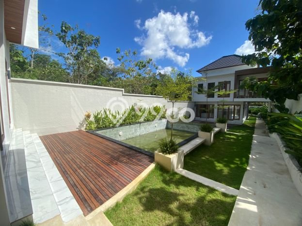 Rumah Luas Tanah 1340m² di Balangan, Badung - Akses Mudah Rumah Luas Tanah 1340m² di Balangan, Badung - Akses Mudah