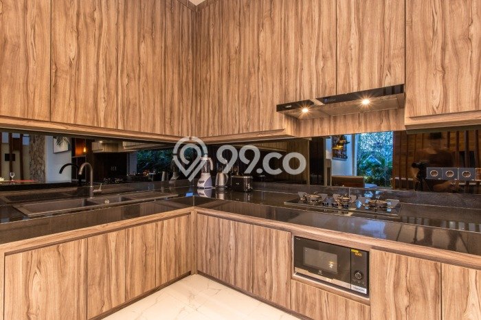 For Sale! Luxury House LT 380m2 Desain Elegan di Jimbaran For Sale! Luxury House LT 380m2 Desain Elegan di Jimbaran