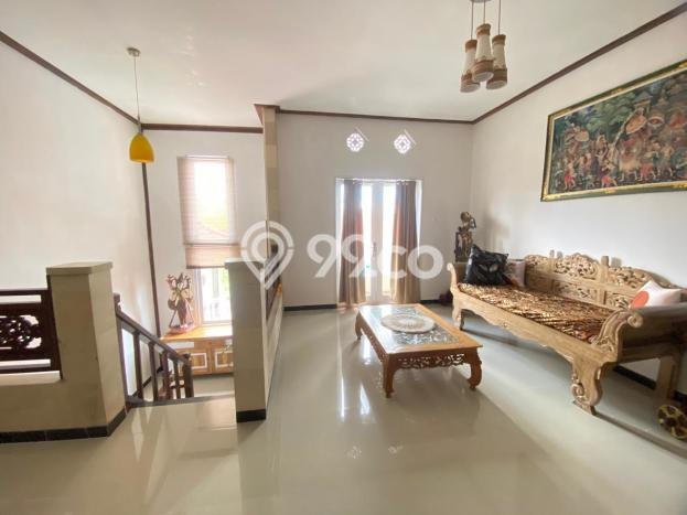 Vila Asri Kawasan , Ukuran 180m2m², View Indah di area Vila Asri Kawasan , Ukuran 180m2m², View Indah di area