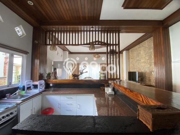 Vila Asri Kawasan , Ukuran 180m2m², View Indah di area Vila Asri Kawasan , Ukuran 180m2m², View Indah di area