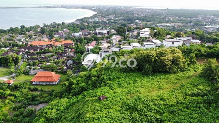 Tanah Kavling Dijual di Uluwatu, Badung dengan Luas Tanah 12500m2 Tanah Kavling Dijual di Uluwatu, Badung dengan Luas Tanah 12500m2