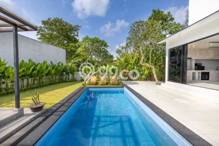 KESEMPATAN EMAS! Vila di , Dimensi 303m2m², Lingkungan Eksklusif dengan keamanan terjamin KESEMPATAN EMAS! Vila di , Dimensi 303m2m², Lingkungan Eksklusif dengan keamanan terjamin