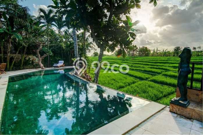 HARGA TERBAIK! Vila Kawasan , Area 950m2m², Area Strategis HARGA TERBAIK! Vila Kawasan , Area 950m2m², Area Strategis