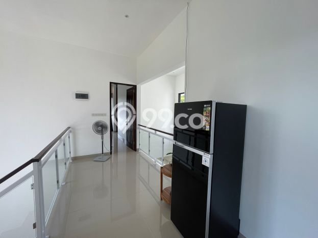 FOR SALE! Vila Kawasan Ungasan, Area 285m², Akses ke Fasilitas Umum FOR SALE! Vila Kawasan Ungasan, Area 285m², Akses ke Fasilitas Umum