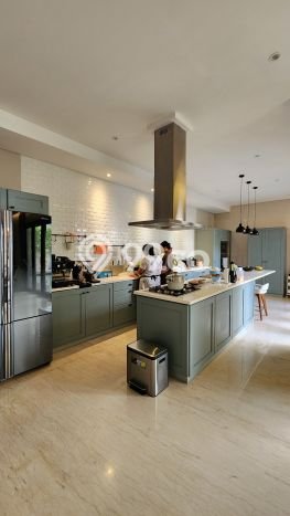 Vila Kawasan Kuta, Luas 337m2m², Lokasi Strategis untuk bisnis Vila Kawasan Kuta, Luas 337m2m², Lokasi Strategis untuk bisnis