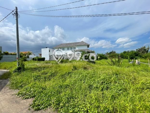 Tanah Premium Kawasan Seseh, Luas 716m2m², Disewakan Tanah Premium Kawasan Seseh, Luas 716m2m², Disewakan