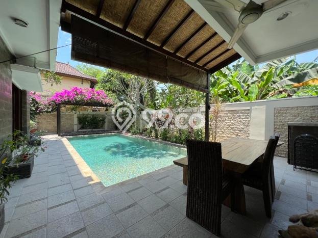 Vila di , Ukuran 395m2m², Dekat ke berbagai fasilitas umum Vila di , Ukuran 395m2m², Dekat ke berbagai fasilitas umum