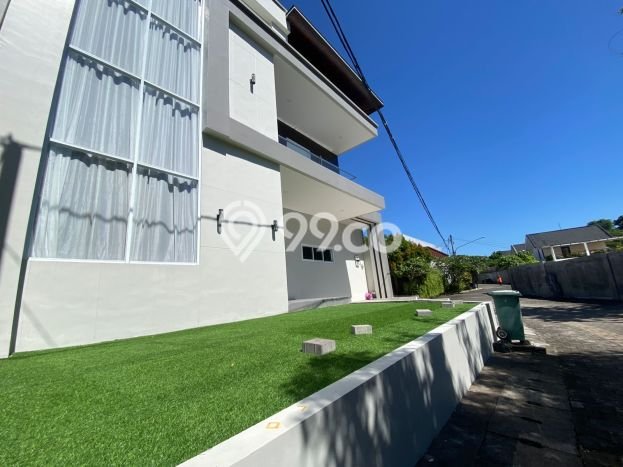 Vila Berkembang di , Luas 200m2m², Area Asri Vila Berkembang di , Luas 200m2m², Area Asri
