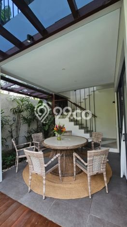KESEMPATAN EMAS! Vila Kawasan , Dimensi 360m2m², Lokasi Eksklusif dengan keamanan terjaga KESEMPATAN EMAS! Vila Kawasan , Dimensi 360m2m², Lokasi Eksklusif dengan keamanan terjaga