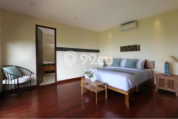 Bisnis Menjanjikan! Vila di , Ukuran 968m2m², Akses ke Pusat Kota Bisnis Menjanjikan! Vila di , Ukuran 968m2m², Akses ke Pusat Kota