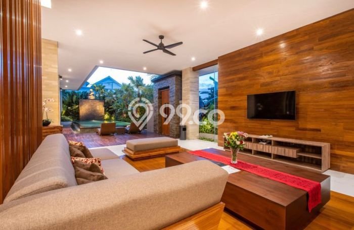 Vila di , Area 680m2m², Akses ke Pusat Kota Vila di , Area 680m2m², Akses ke Pusat Kota