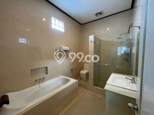 Vila Berkualitas di , Area 900m2m², Lingkungan Asri dan aman Vila Berkualitas di , Area 900m2m², Lingkungan Asri dan aman
