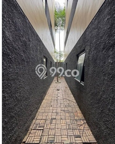 Rumah Kost Dijual di Kebayoran Lama, Jakarta Selatan, Spesifikasi 41 KT, 41 KM, 900m2 Rumah Kost Dijual di Kebayoran Lama, Jakarta Selatan, Spesifikasi 41 KT, 41 KM, 900m2