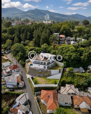 Kesempatan Terbaik! Vila Kawasan , Luas 925m2m², Posisi Strategis dekat dengan beragam fasilitas Kesempatan Terbaik! Vila Kawasan , Luas 925m2m², Posisi Strategis dekat dengan beragam fasilitas