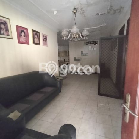 Rumah LT 135m2m² Harga Terjangkau di , Surabaya Rumah LT 135m2m² Harga Terjangkau di , Surabaya