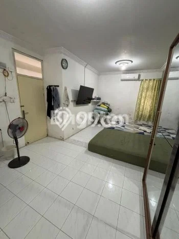 Jual Rumah Strategis Bagus Punya 4 KT di Sambikerep Surabaya SHM Jual Rumah Strategis Bagus Punya 4 KT di Sambikerep Surabaya SHM