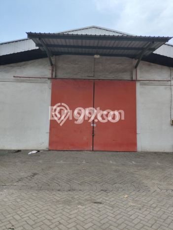 LOKASI STRATEGIS! Gudang Kawasan , Luas 924m2m², Area Komersial LOKASI STRATEGIS! Gudang Kawasan , Luas 924m2m², Area Komersial