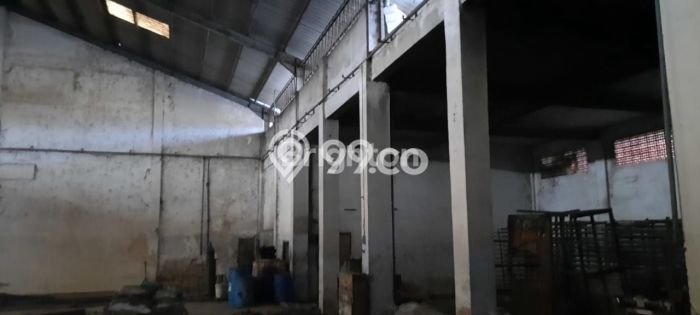 Gudang Komersial Dijual di Wonoayu Sidoarjo LT 4539m2 & LB 670m2 Gudang Komersial Dijual di Wonoayu Sidoarjo LT 4539m2 & LB 670m2