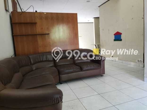 Hunian Cantik Minimalis Lb 250m2 di Regol, Bandung Hunian Cantik Minimalis Lb 250m2 di Regol, Bandung