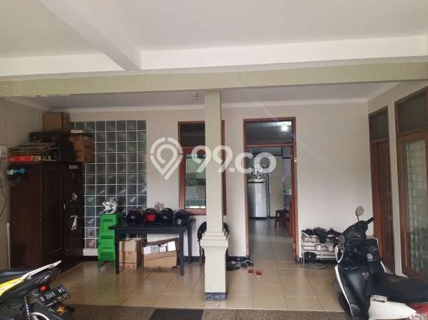 Ready to Use! Luxury House LT 460m2 Desain Elegan di Cigadung Ready to Use! Luxury House LT 460m2 Desain Elegan di Cigadung