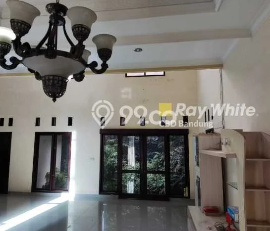 Ready to Use! Premium House LT 360m2 Desain Elegan di Geger Kalong Ready to Use! Premium House LT 360m2 Desain Elegan di Geger Kalong