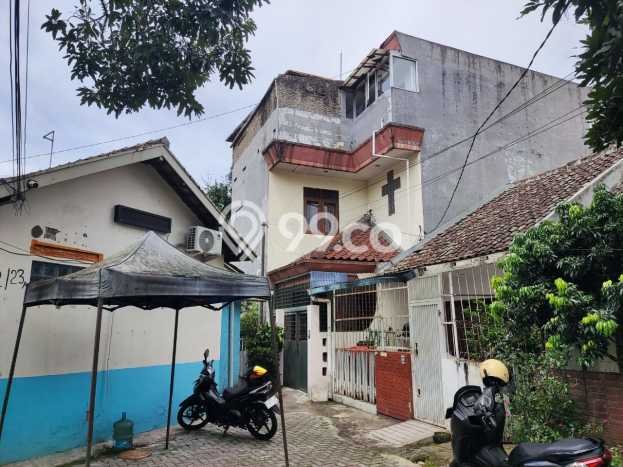 Dijual Cepat Rumah Favorit Siap Huni LB 345m2 di Andir, Bandung Dijual Cepat Rumah Favorit Siap Huni LB 345m2 di Andir, Bandung
