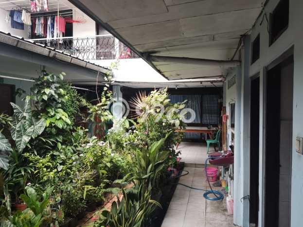 Hunian Elit LB 500m2 Siap Huni Desain Elegan di Ciumbuleuit, Bandung Hunian Elit LB 500m2 Siap Huni Desain Elegan di Ciumbuleuit, Bandung