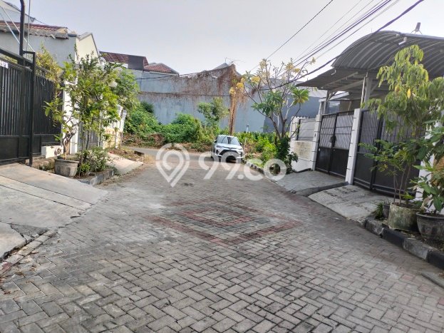Dijual Rumah Eksklusif 2 KT di Mulyosari, Surabaya Dijual Rumah Eksklusif 2 KT di Mulyosari, Surabaya