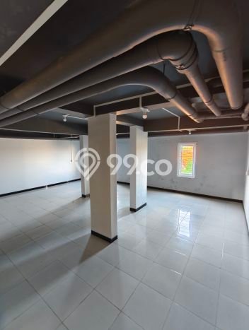 Dijual Hunian Rumah Nyaman 5 KT di Mayjen Sungkono, Surabaya Dijual Hunian Rumah Nyaman 5 KT di Mayjen Sungkono, Surabaya