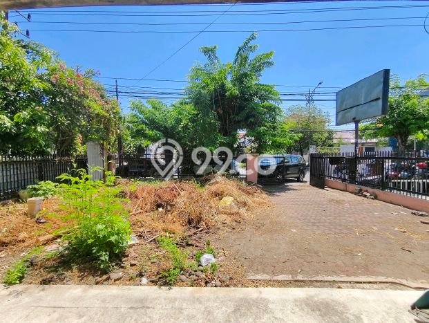 Disewakan! Rumah 5 Kamar Tidur &
5 Kamar Mandi di Ngagel, Surabaya Disewakan! Rumah 5 Kamar Tidur &
5 Kamar Mandi di Ngagel, Surabaya