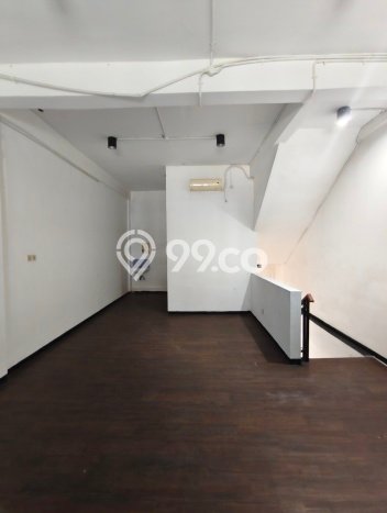 Ruko Dijual di Prime Area Surabaya Luas 200m2 Ruko Dijual di Prime Area Surabaya Luas 200m2