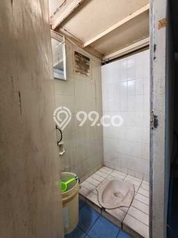 Unit Ruko Dijual di Surabaya LT 123m2 & LB 300m2 Unit Ruko Dijual di Surabaya LT 123m2 & LB 300m2