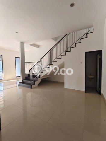 Dijual Rumah Mewah Megah Dengan View Eksklusif di Pakuwon City, Surabaya Dijual Rumah Mewah Megah Dengan View Eksklusif di Pakuwon City, Surabaya