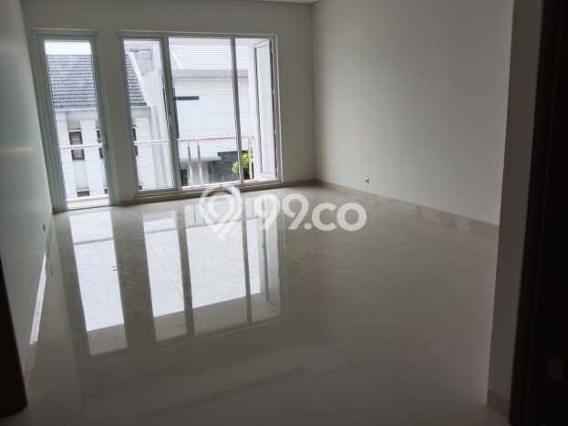 For Sale! Luxury House LT 150m2 Desain Modern di Permata Buana For Sale! Luxury House LT 150m2 Desain Modern di Permata Buana