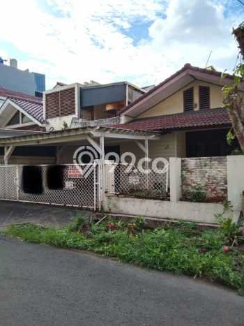 Jual Rumah Luas Elegan Dengan View Cantik di Puri Indah, Jakarta Barat Jual Rumah Luas Elegan Dengan View Cantik di Puri Indah, Jakarta Barat