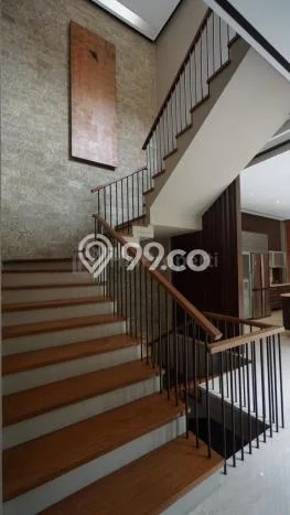 Jual Rumah Mewah Elegan Dengan View Cantik di Permata Buana, Jakarta Barat Jual Rumah Mewah Elegan Dengan View Cantik di Permata Buana, Jakarta Barat