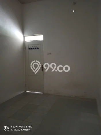 SPECIAL OFFER! Rumah area , 3 KT, Area Strategis, Luas 100m2m² Bangunan 85m2m² SPECIAL OFFER! Rumah area , 3 KT, Area Strategis, Luas 100m2m² Bangunan 85m2m²