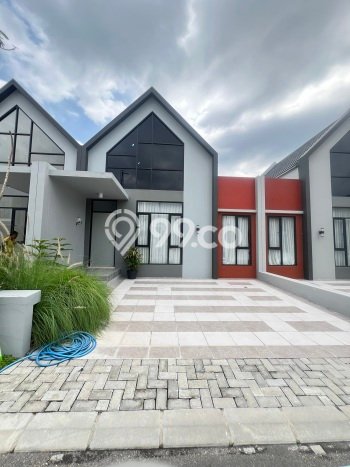Rumah Strategis Modern Lb 50m2 di Ngaglik, Sleman Rumah Strategis Modern Lb 50m2 di Ngaglik, Sleman