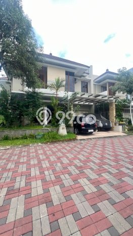 Jual Rumah Mewah Elegan Dengan View Eksklusif di Caturtunggal, Sleman Jual Rumah Mewah Elegan Dengan View Eksklusif di Caturtunggal, Sleman