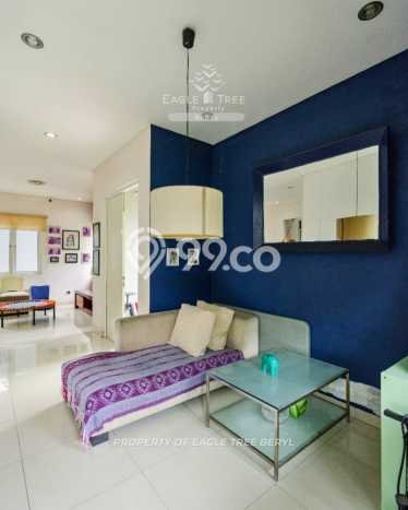 For Sale! Luxury House LT 208m2 Desain Elegan di BSD City For Sale! Luxury House LT 208m2 Desain Elegan di BSD City
