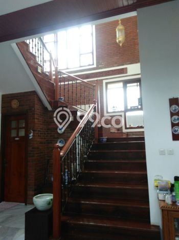 Dijual Rumah Mewah Elegan Dengan View Eksklusif di Bintaro, Tangerang Selatan Dijual Rumah Mewah Elegan Dengan View Eksklusif di Bintaro, Tangerang Selatan
