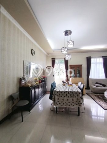 Dijual Rumah Luas Megah Dengan View Cantik di Sektor 9-Bintaro, Tangerang Selatan Dijual Rumah Luas Megah Dengan View Cantik di Sektor 9-Bintaro, Tangerang Selatan