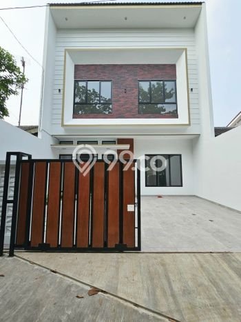 Rumah Elit LB 200m2 Siap Pakai Desain Elegan di Graha Raya, Tangerang Selatan Rumah Elit LB 200m2 Siap Pakai Desain Elegan di Graha Raya, Tangerang Selatan